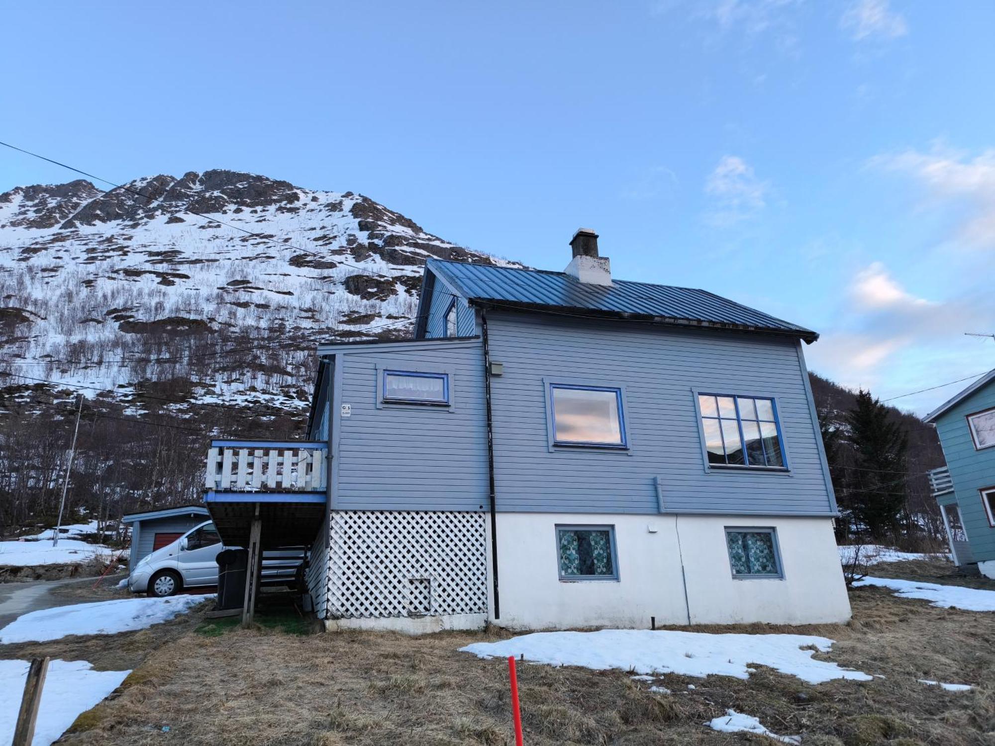 Villa Hus Gryllefjord Exterior foto